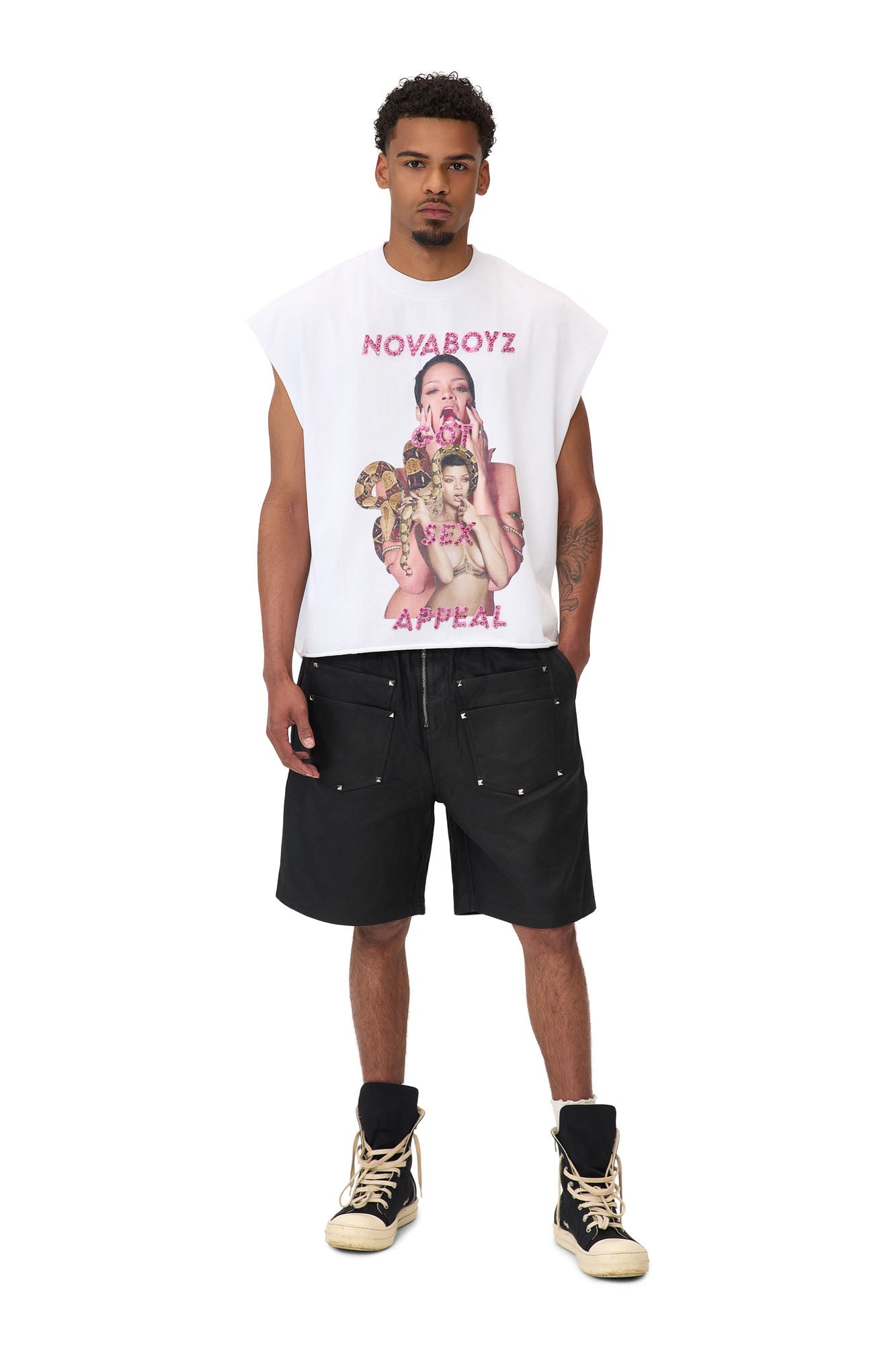 RIRI SLEEVELESS T-SHIRT