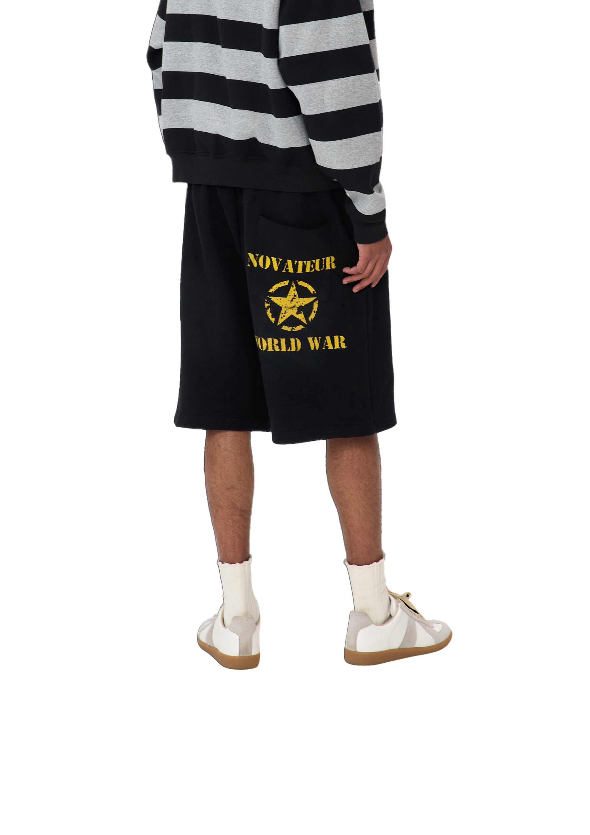 WORLD WAR SHORTS